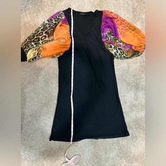 BCBG Maxazria ladies dress in size L BUT fits like a size small - Picture 10 of 12